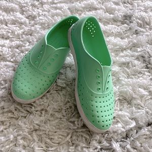 Native Jericho shoes size 7 Womens
